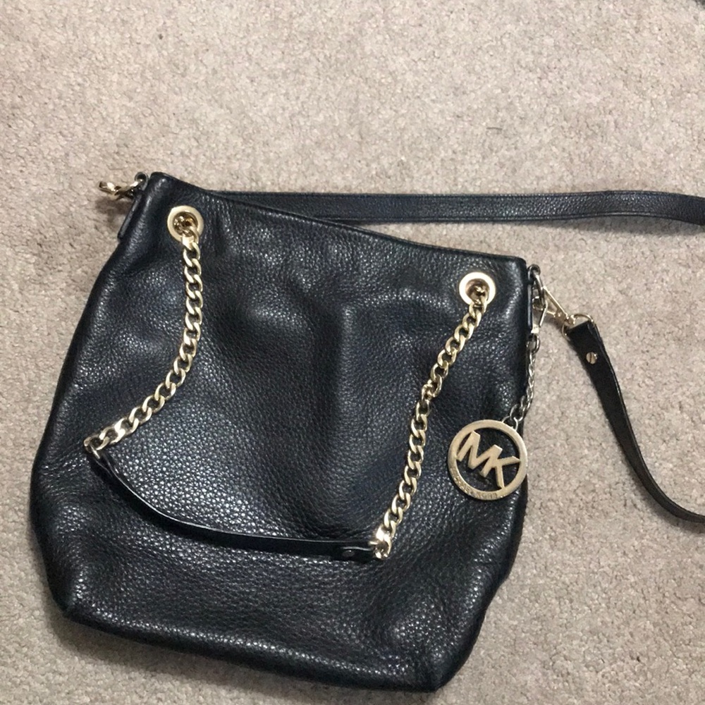 Michael kors crossbody